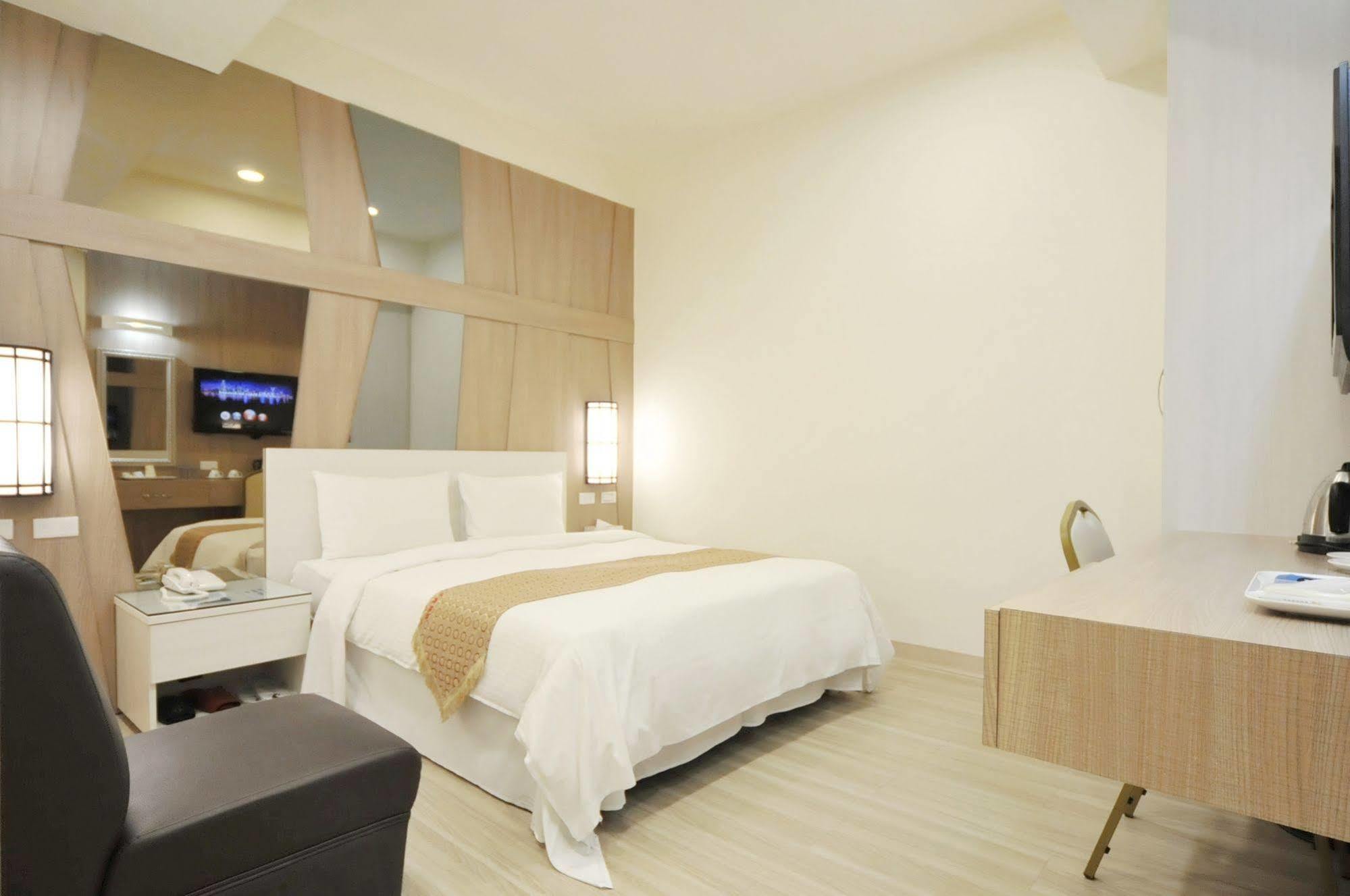 Chengdian Hotel Тайбэй Экстерьер фото